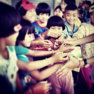 giving pic